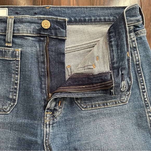 GAP Flare High Rise Blue Denim Jeans with Two Front Pockets -Medium Wash Size 29 - Picture 8 of 16